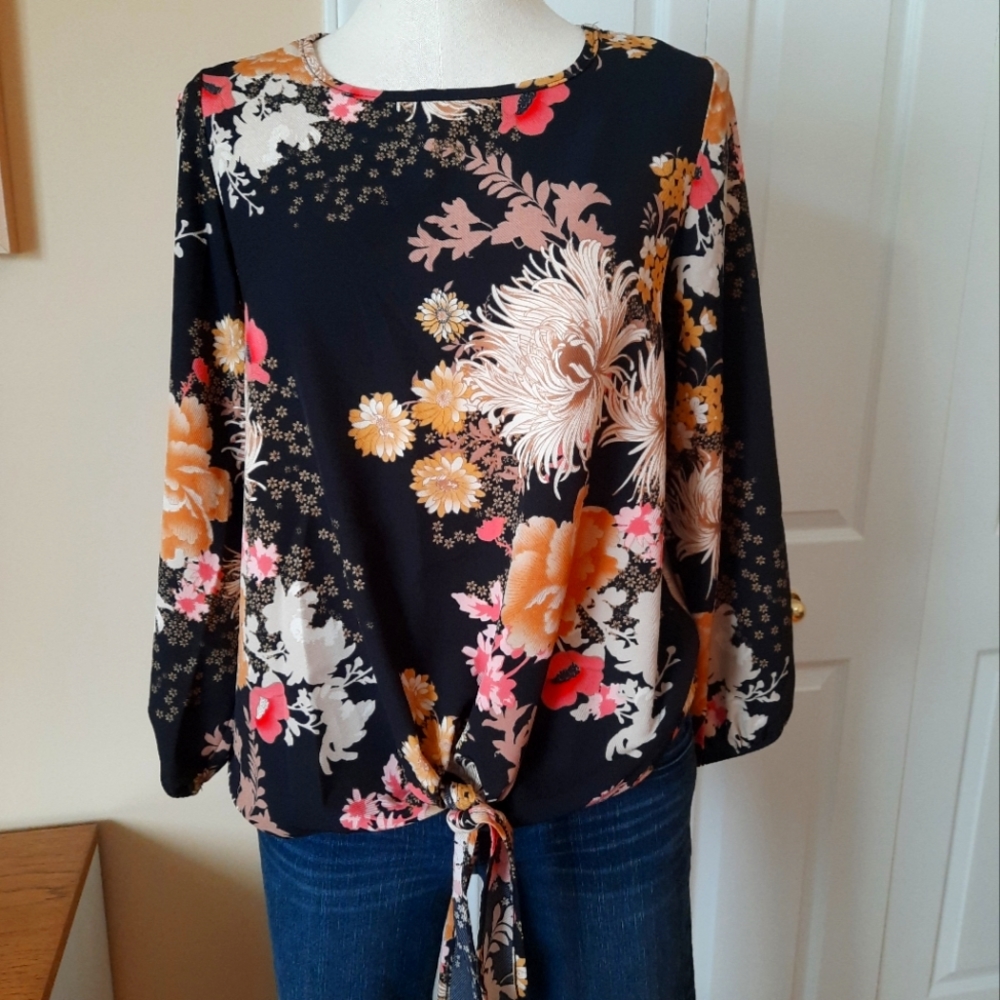 Beautiful long sleeved tie blouse